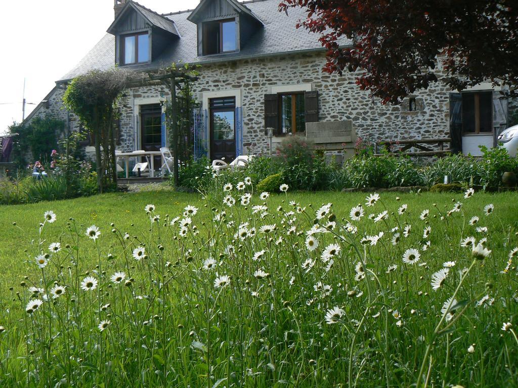 Villa Fermette Dans Les Pays De La Loire Izé Exterior foto